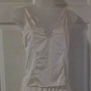 Vintage Greenco Maid Elegant Cream Lace Trim Camisole Pin Style Sz.M(6)